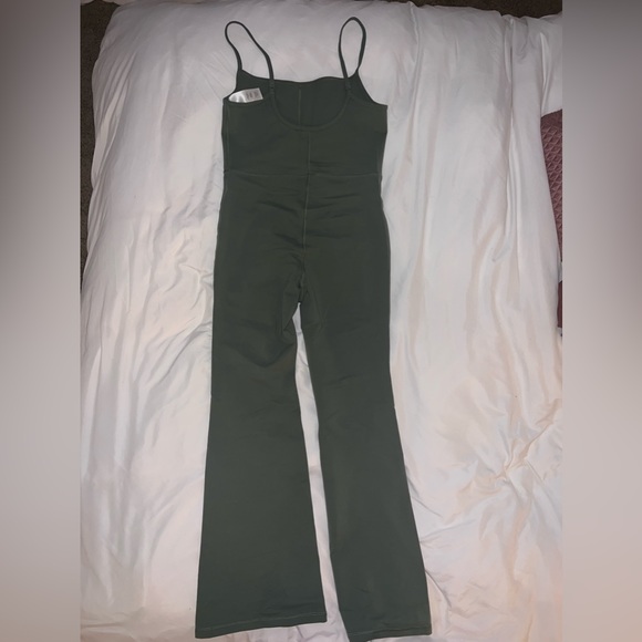 Wilfred Free Divinity Flare Jumpsuit Size Large - Picture 2 of 3